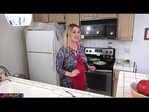 ❤️ Stepmom u munghje in cucina prima di a so data ❌ Sluts à co.javarchive.top