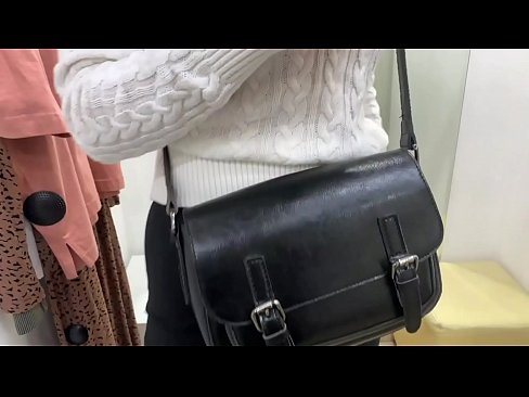 ❤️ Masturbazione publica di a ghjovana cagna FeralBerry cù un dildo in a sala di prove ❌ Sluts à co.javarchive.top