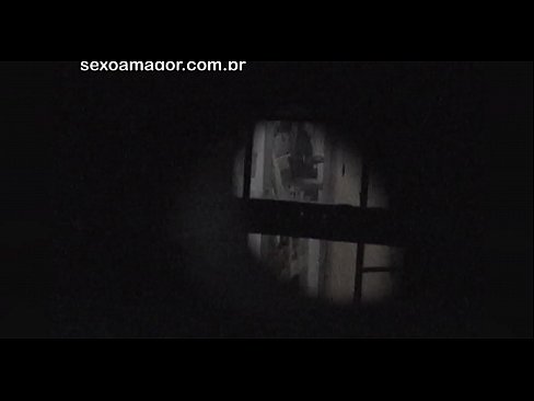 ❤️ Blondie hè videoregistrata in segretu da un voyeur di u quartieru nascostu daretu à i mattoni cavi ❌ Sluts à co.javarchive.top