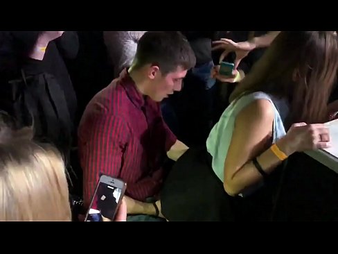 ❤️ Sessu reale in una discoteca russa. Una ragazza russa di 18 anni in l'anu è a vagina scopata in una discoteca ❌ Sluts à co.javarchive.top